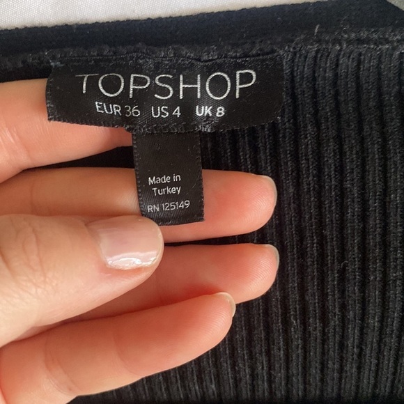 Topshop black and white knit top, size US 4 S - Picture 3 of 4